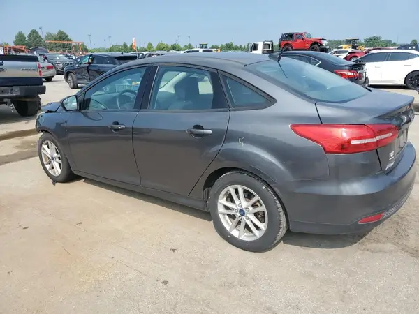 1FADP3FE0JL332365 2018 FORD FOCUS - Image 2
