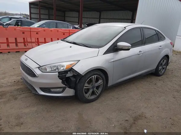 1FADP3FE1GL219260 2016 FORD FOCUS - Image 2