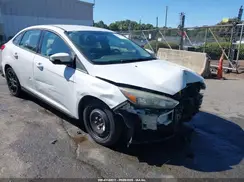 1FADP3FE1GL327863 2016 FORD FOCUS