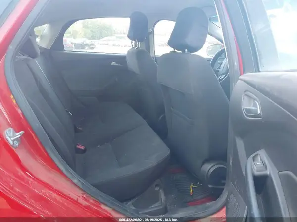 1FADP3FE1GL378019 2016 FORD FOCUS - Image 8