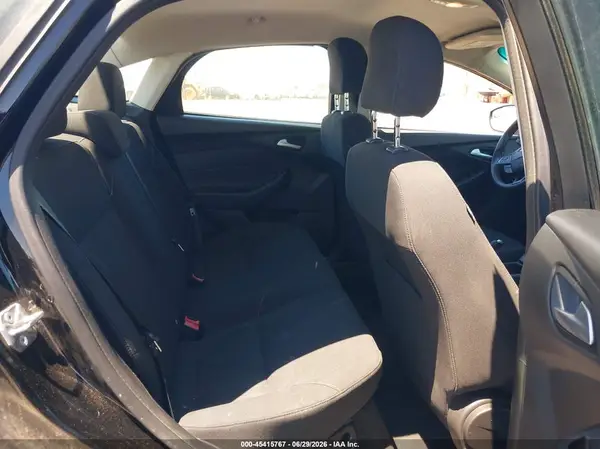 1FADP3FE1HL237565 2017 FORD FOCUS - Image 8