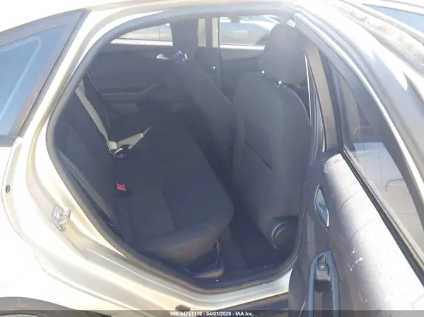 1FADP3FE1HL251840 2017 FORD FOCUS - Image 8