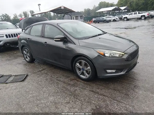 1FADP3FE1HL275927 2017 FORD FOCUS - Image 1