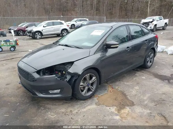 1FADP3FE1HL282103 2017 FORD FOCUS - Image 2