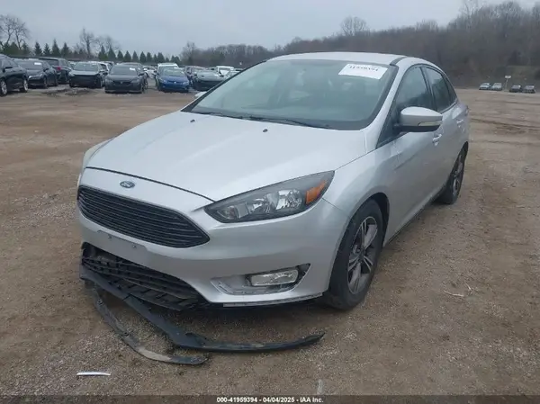 1FADP3FE1HL302527 2017 FORD FOCUS - Image 2