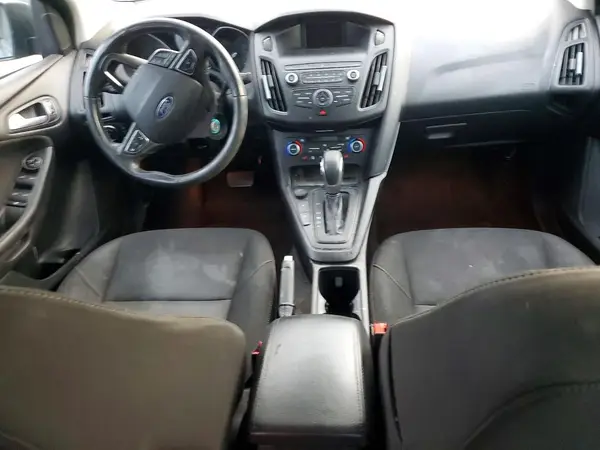 1FADP3FE1JL215863 2018 FORD FOCUS - Image 8