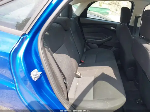 1FADP3FE1JL222389 2018 FORD FOCUS - Image 8