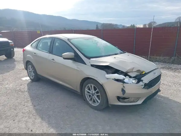 1FADP3FE1JL239502 2018 FORD FOCUS - Image 1