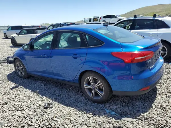 1FADP3FE1JL246725 2018 FORD FOCUS - Image 2