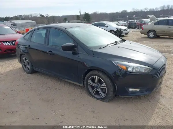 1FADP3FE1JL285153 2018 FORD FOCUS - Image 1