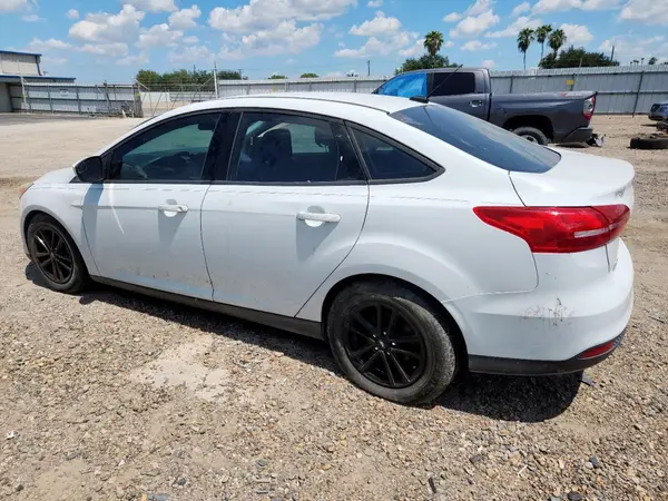 1FADP3FE1JL302694 2018 FORD FOCUS - Image 2