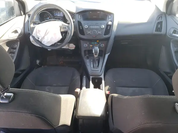 1FADP3FE1JL310813 2018 FORD FOCUS - Image 8
