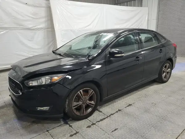 1FADP3FE2HL298004 2017 FORD FOCUS - Image 1