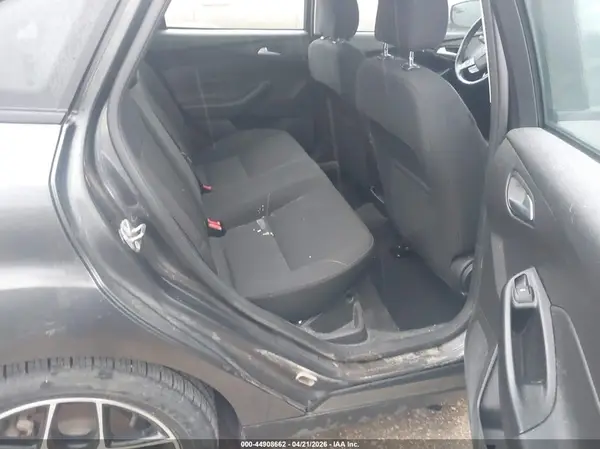1FADP3FE2HL303427 2017 FORD FOCUS - Image 8