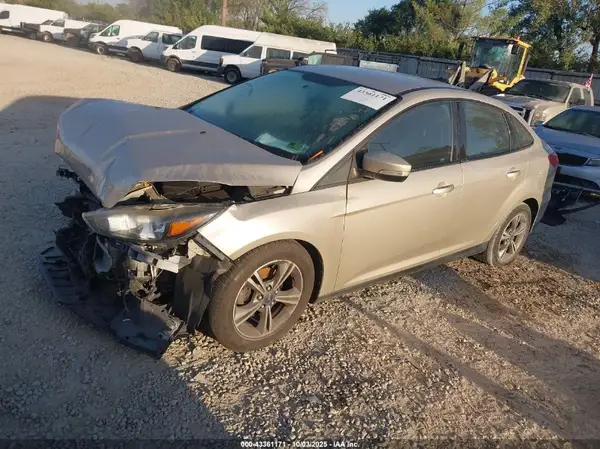1FADP3FE2HL307011 2017 FORD FOCUS - Image 2