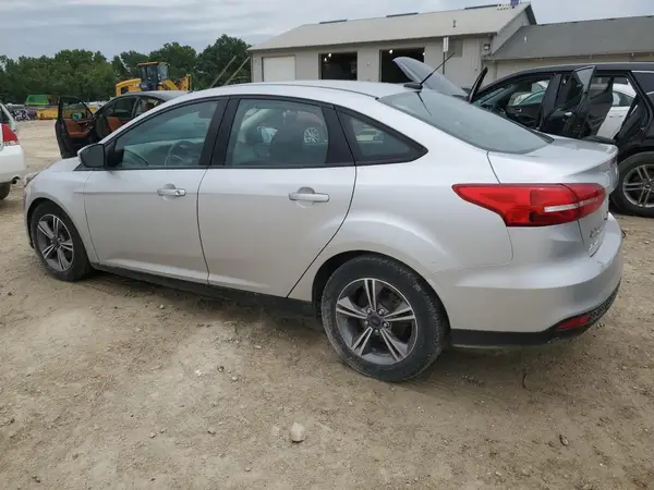 1FADP3FE2HL333012 2017 FORD FOCUS - Image 2