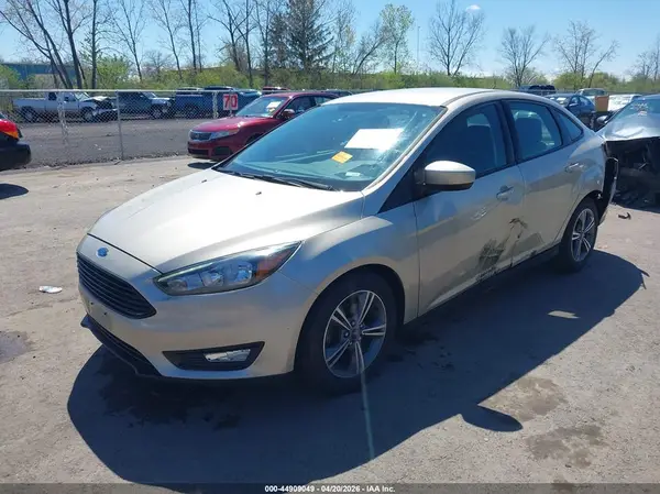 1FADP3FE2JL203043 2018 FORD FOCUS - Image 2