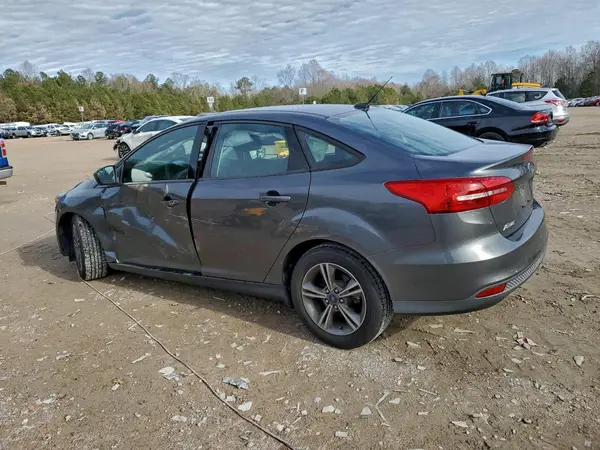 1FADP3FE2JL221025 2018 FORD FOCUS - Image 2