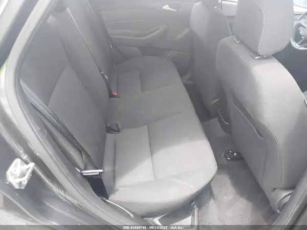 1FADP3FE2JL263954 2018 FORD FOCUS - Image 8