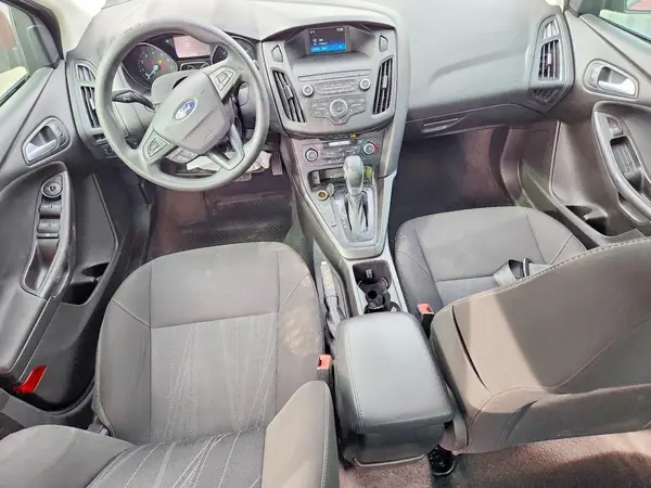 1FADP3FE2JL270886 2018 FORD FOCUS - Image 8