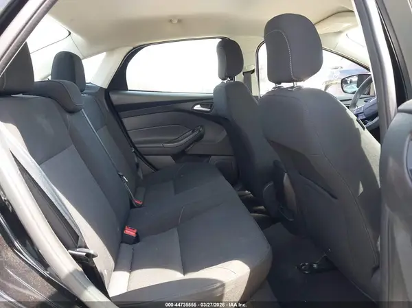 1FADP3FE2JL271021 2018 FORD FOCUS - Image 8