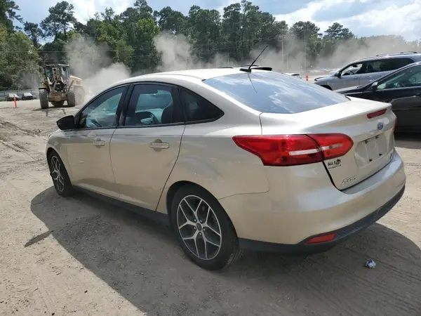 1FADP3FE2JL275215 2018 FORD FOCUS - Image 2