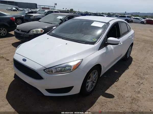 1FADP3FE2JL278597 2018 FORD FOCUS - Image 2