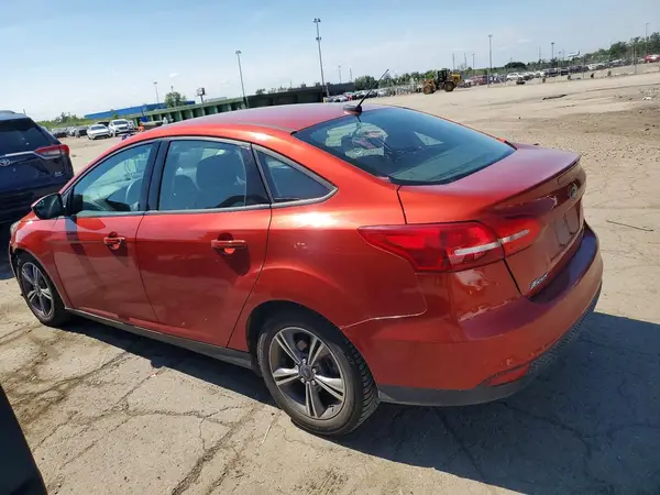 1FADP3FE2JL310934 2018 FORD FOCUS - Image 2