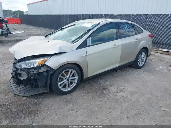 1FADP3FE2JL311761 2018 FORD FOCUS - Image 2