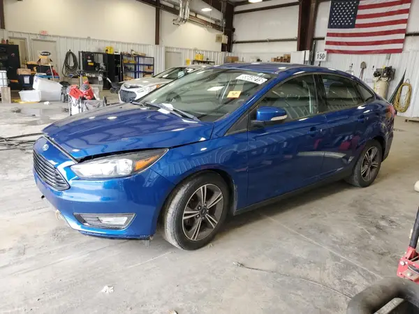 1FADP3FE2JL332464 2018 FORD FOCUS - Image 1