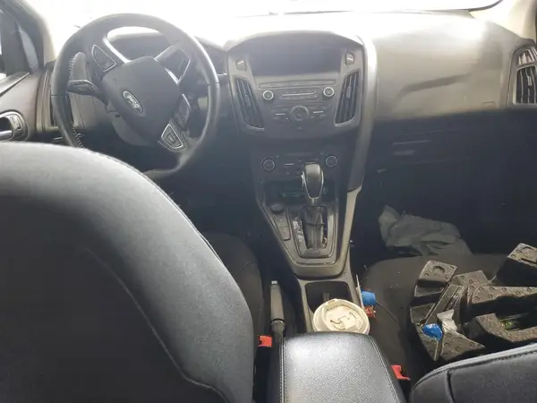 1FADP3FE2JL332464 2018 FORD FOCUS - Image 8