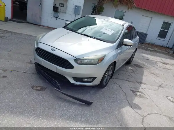 1FADP3FE3GL280819 2016 FORD FOCUS - Image 2