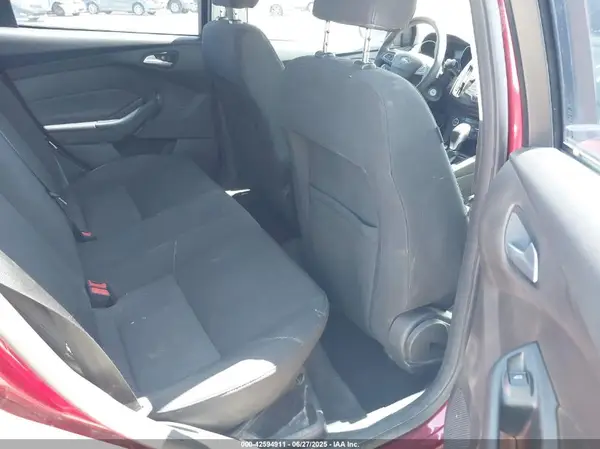 1FADP3FE3HL206074 2017 FORD FOCUS - Image 8