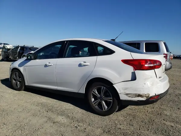 1FADP3FE3HL223425 2017 FORD FOCUS - Image 2