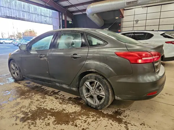 1FADP3FE3HL227071 2017 FORD FOCUS - Image 2