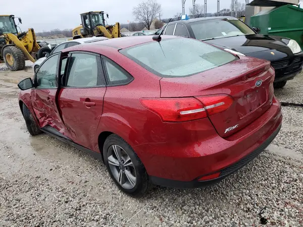 1FADP3FE3HL245005 2017 FORD FOCUS - Image 2