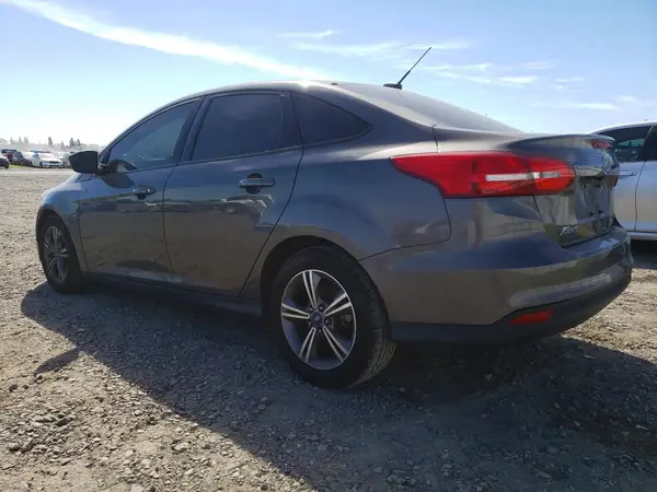1FADP3FE3HL281681 2017 FORD FOCUS - Image 2