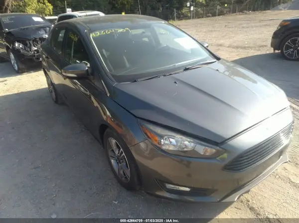 1FADP3FE3HL295192 2017 FORD FOCUS - Image 1