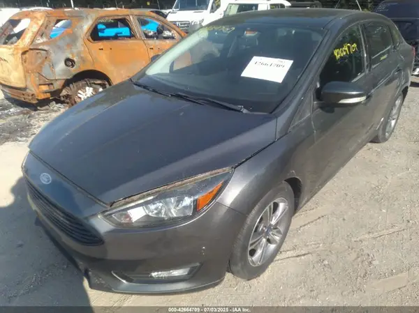 1FADP3FE3HL295192 2017 FORD FOCUS - Image 2