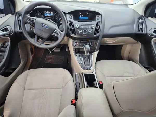 1FADP3FE3HL329213 2017 FORD FOCUS - Image 8