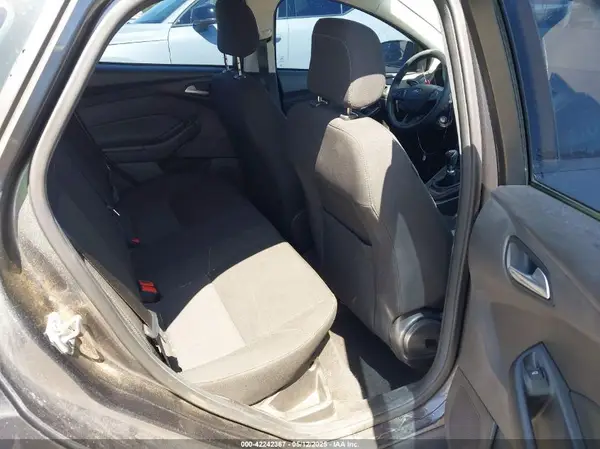 1FADP3FE3JL211233 2018 FORD FOCUS - Image 8