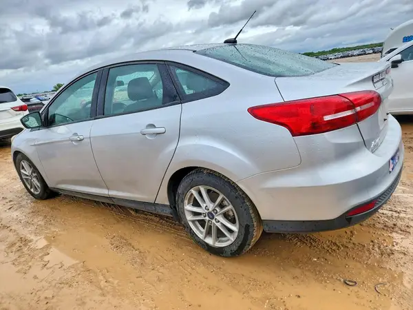 1FADP3FE3JL214312 2018 FORD FOCUS - Image 2