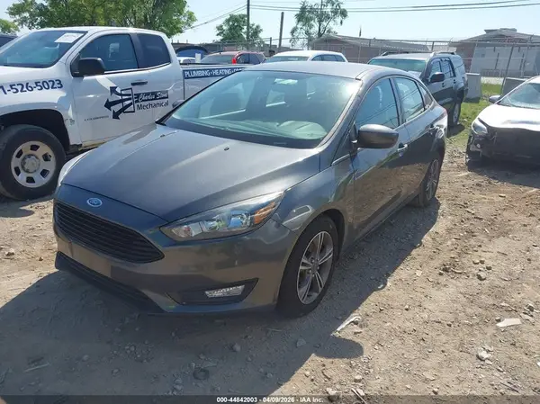 1FADP3FE3JL221907 2018 FORD FOCUS - Image 2