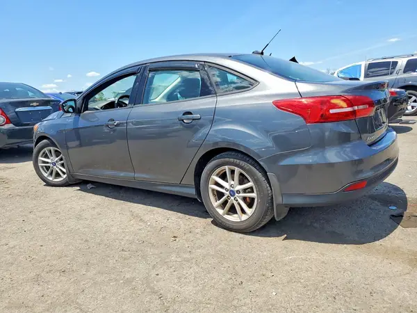 1FADP3FE3JL226055 2018 FORD FOCUS - Image 2