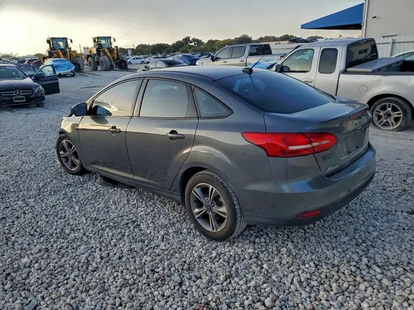 1FADP3FE3JL256186 2018 FORD FOCUS - Image 2