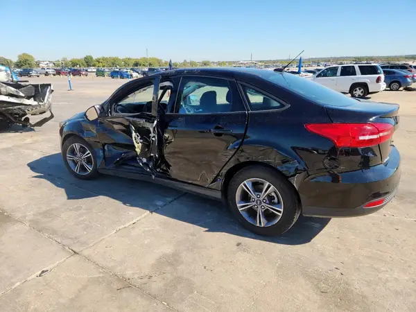 1FADP3FE3JL259461 2018 FORD FOCUS - Image 2