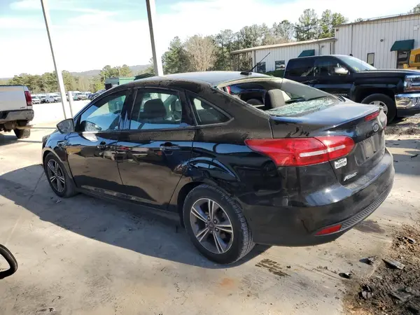 1FADP3FE3JL264837 2018 FORD FOCUS - Image 2