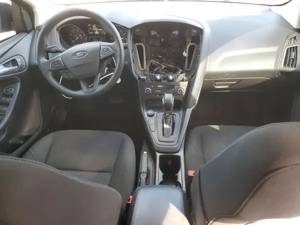1FADP3FE3JL265258 2018 FORD FOCUS - Image 8