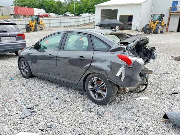 1FADP3FE3JL268046 2018 FORD FOCUS - Image 2