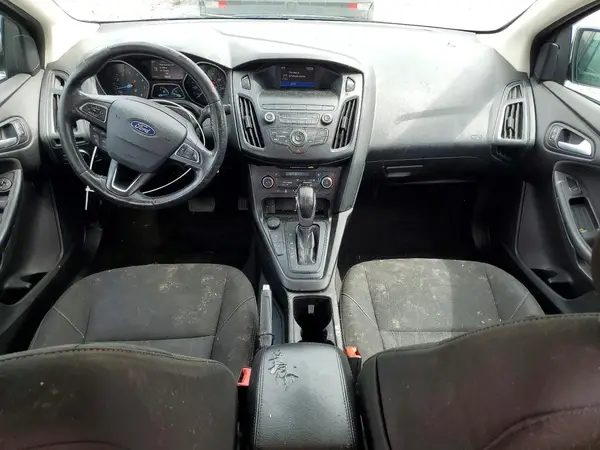 1FADP3FE3JL268046 2018 FORD FOCUS - Image 8